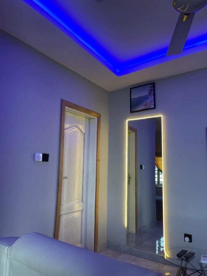 Bonsukoda Lodge Madina Buitenkant foto